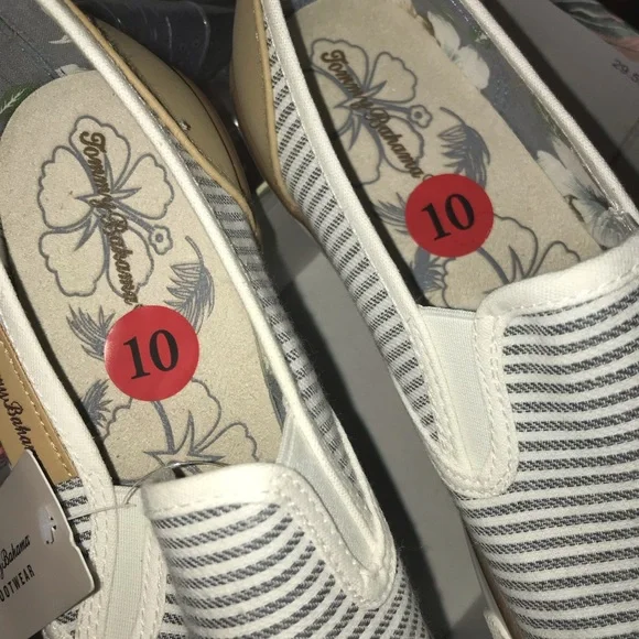 Tommy Bahama Striped Sailor Slip On Sneakers NIB - Picture 3 of 9